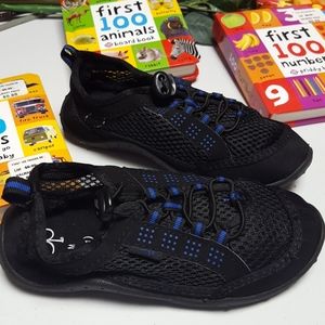 Kids OP water shoes size M (13-1)